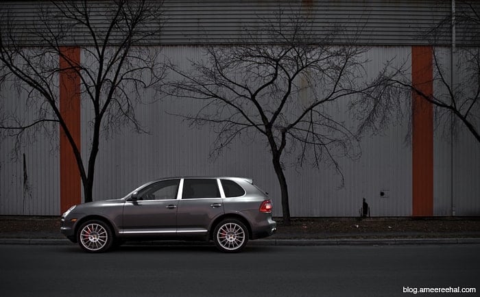 2009 Porsche Cayenne Turbo S side view