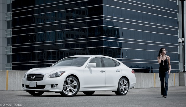 2011 Infiniti M56 Sport Review