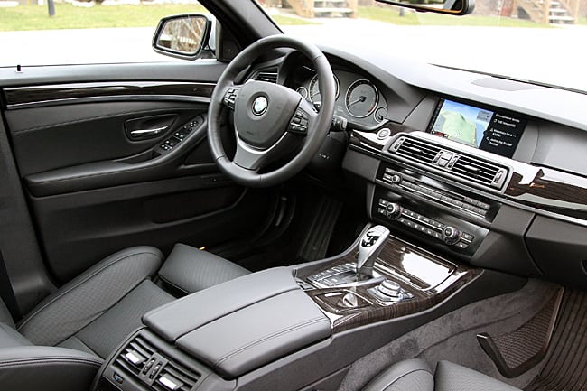 2011 BMW 550i xDrive Review