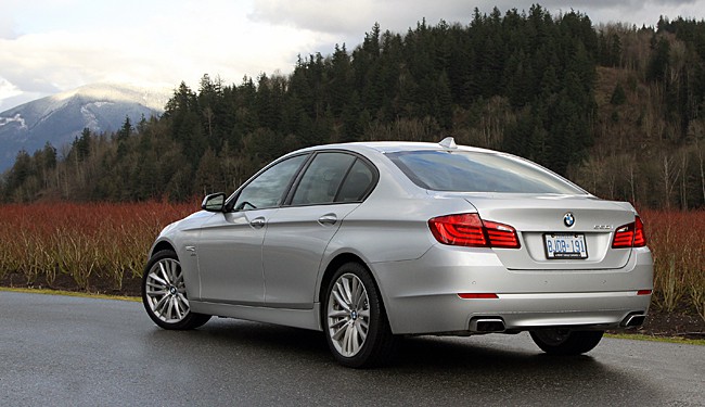 2011 BMW 550i xDrive Review