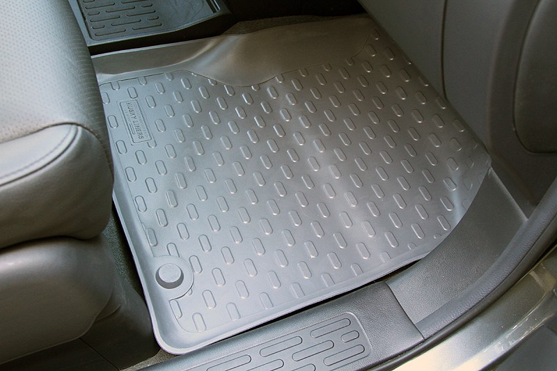 Husky Liners Floor Mat in second row