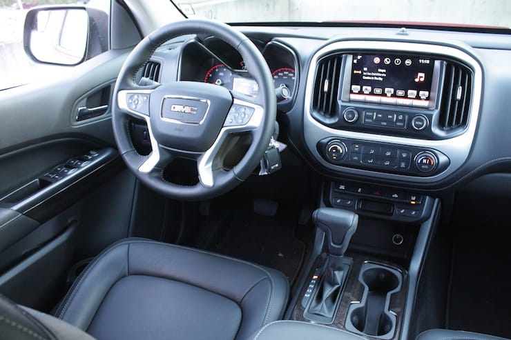 2016 GMC Canyon Diesel SLT interior front cabin