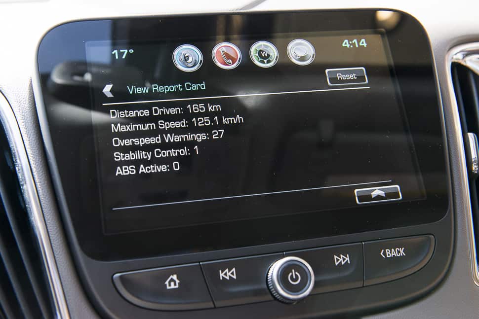 2016 chevy malibu connectivity (10 of 11)