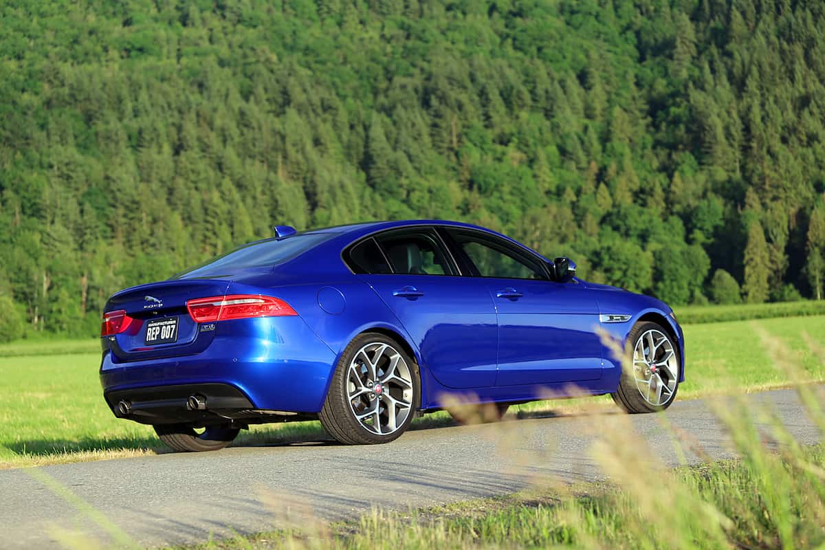 2017 jaguar 3.5t R-Sport review8