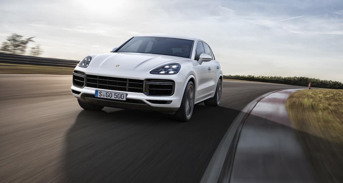 2019 porsche cayenne turbo front